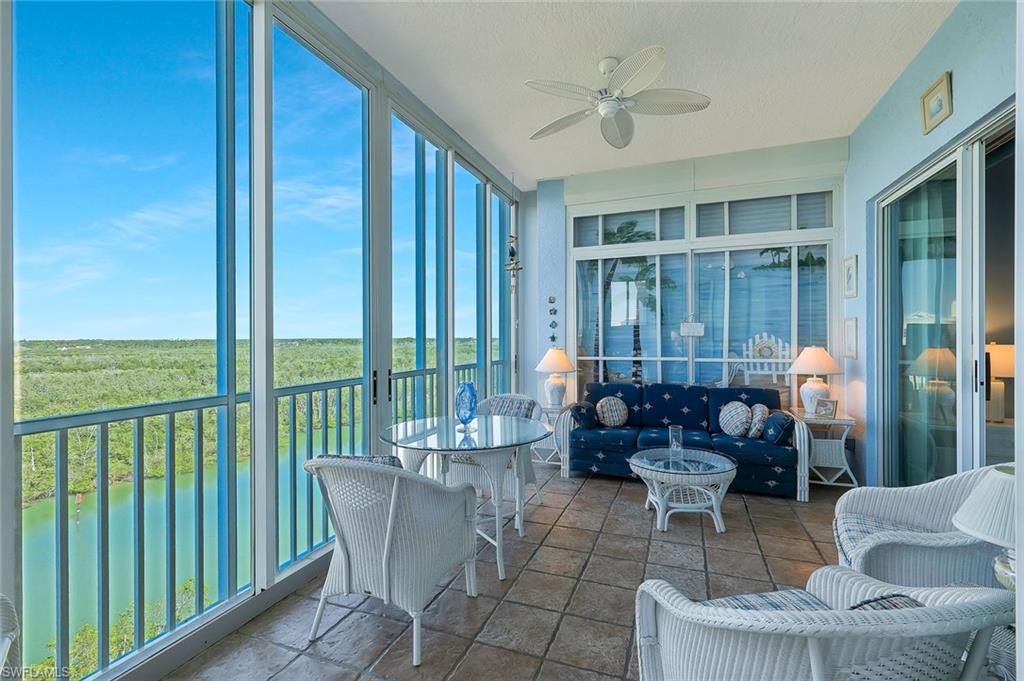 266 Barefoot Beach BLVD # 02 Unit: PH-02
