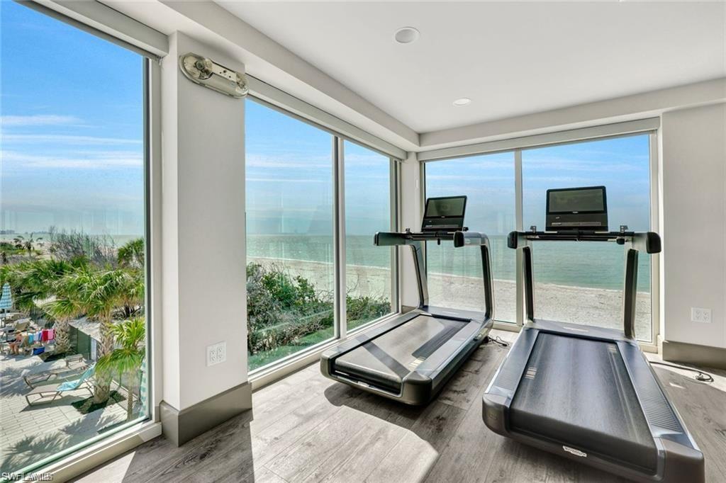 266 Barefoot Beach BLVD # 02 Unit: PH-02