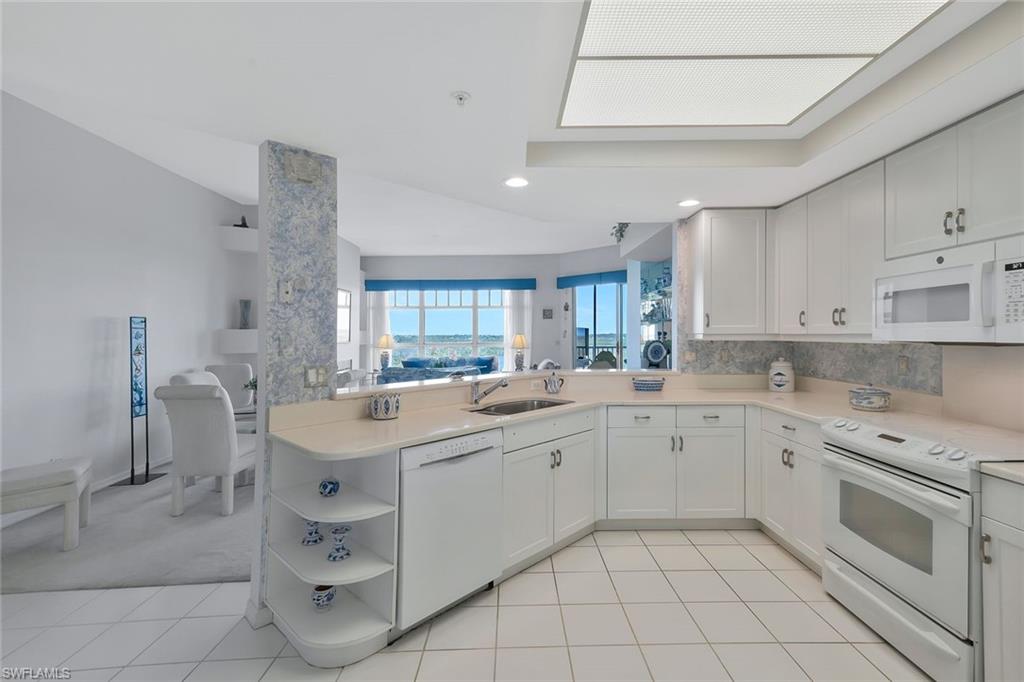266 Barefoot Beach BLVD # 02 Unit: PH-02