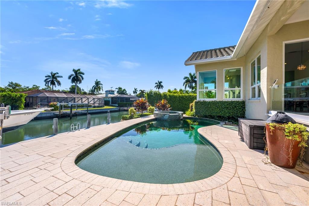 1923 SNOOK DR