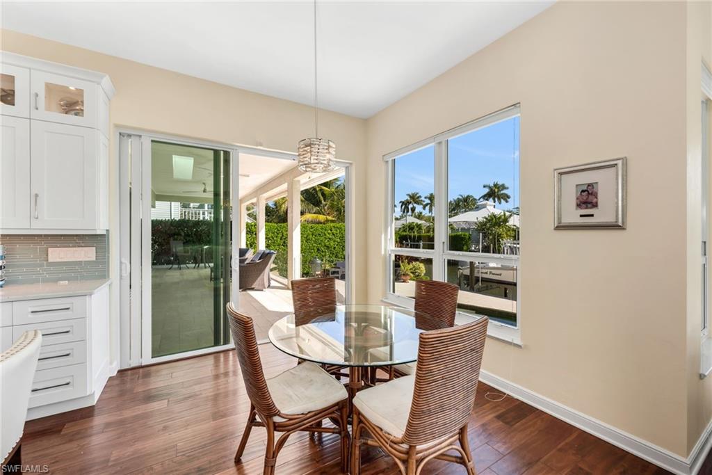 1923 SNOOK DR