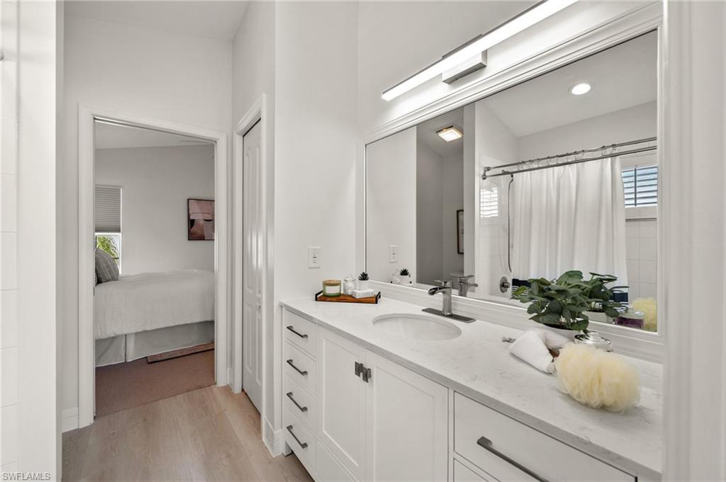 1590 Weybridge CIR # 52