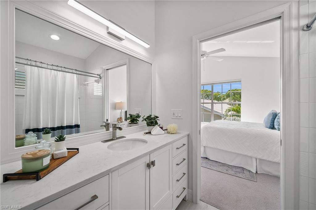 1590 Weybridge CIR # 52