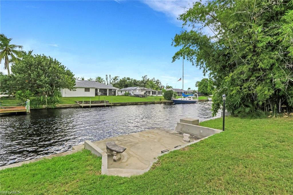 2302 SE 15th TER