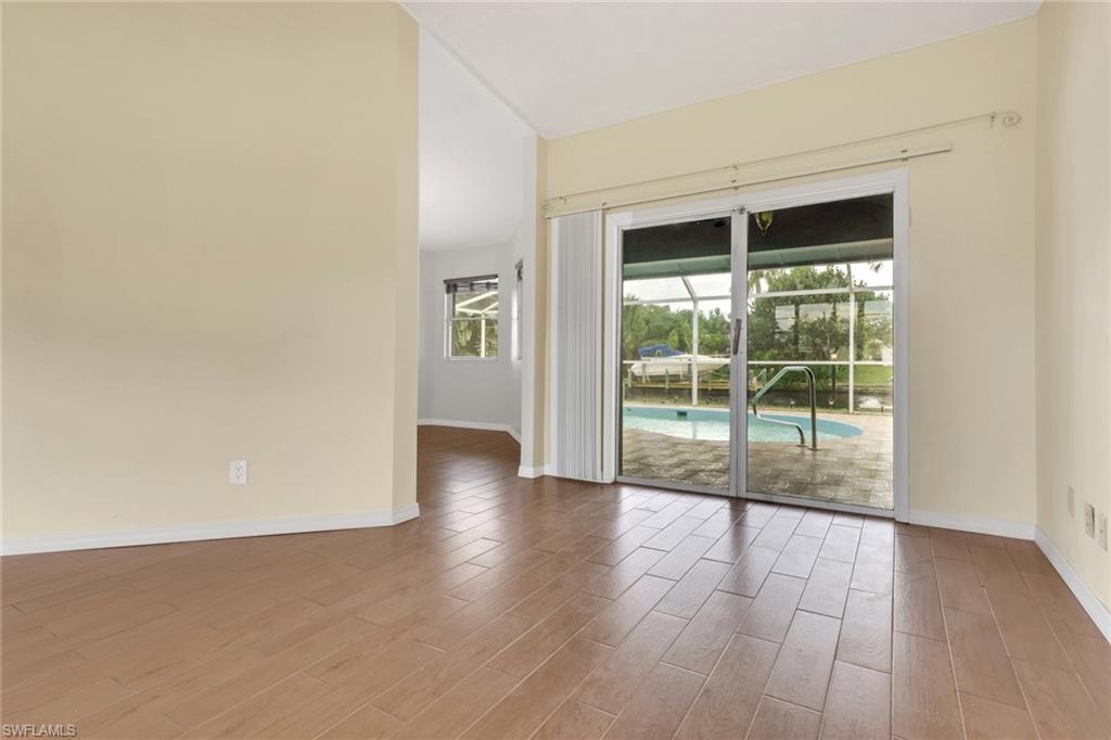 2302 SE 15th TER