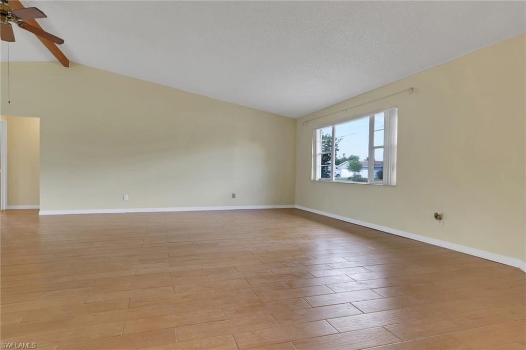 2302 SE 15th TER