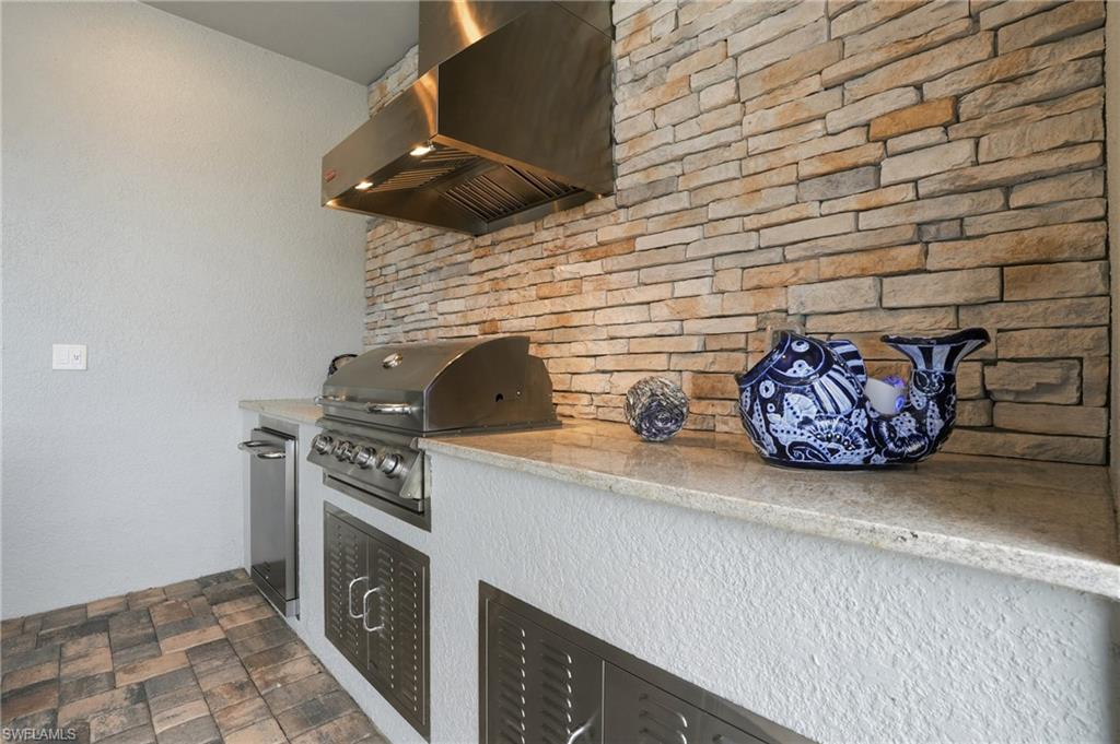 14882 Blue Bay CIR