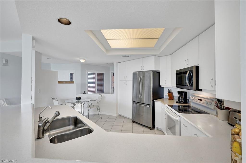 262 Barefoot Beach BLVD # 205