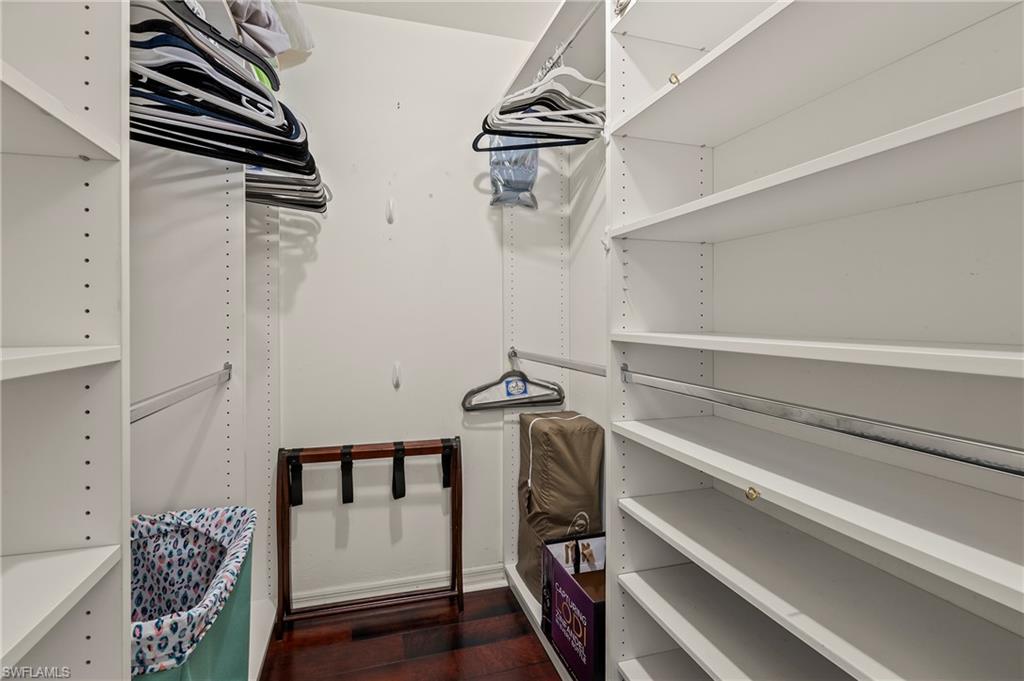 9300 Highland Woods BLVD # 3307