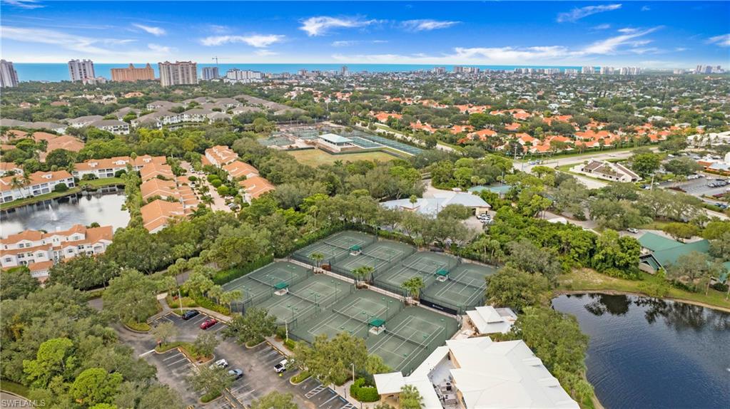 8487 Abbington CIR # 1