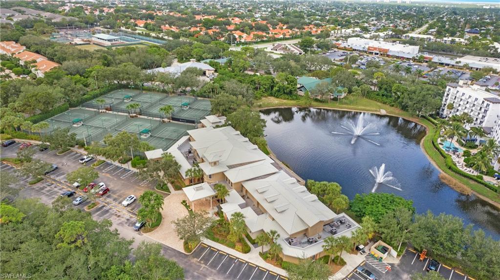 8487 Abbington CIR # 1