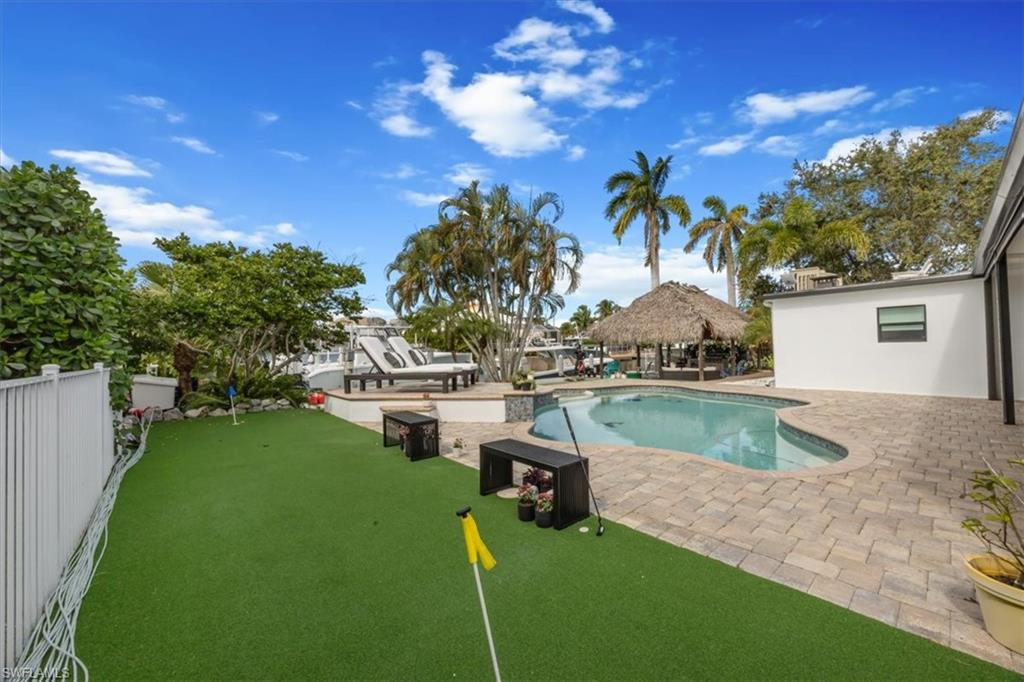1570 Bonita LN