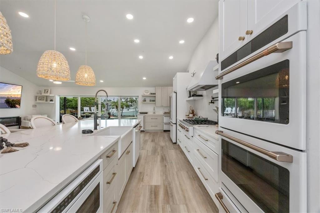 1570 Bonita LN
