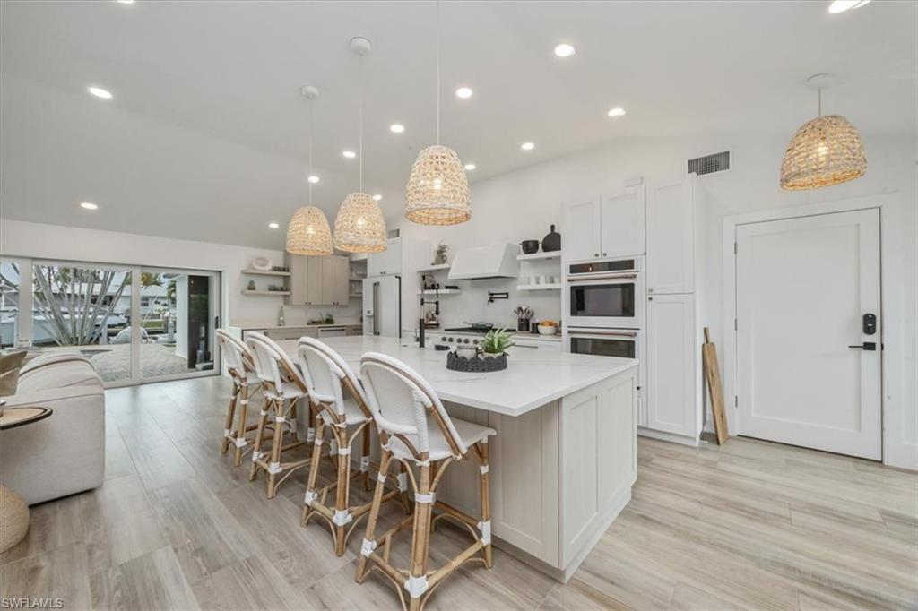 1570 Bonita LN