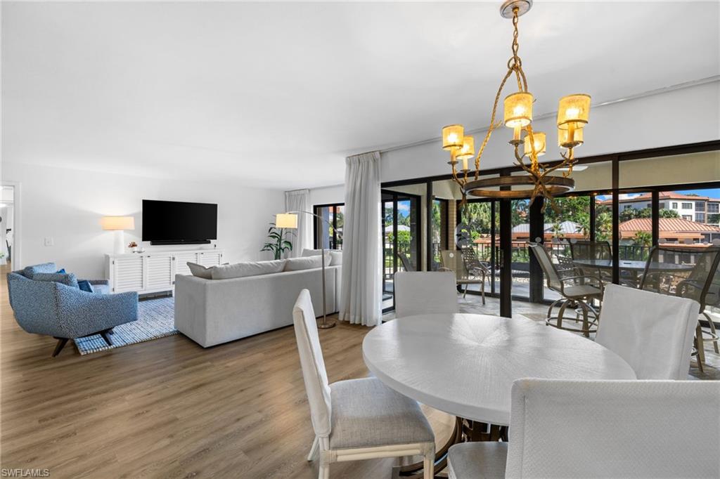 6710 Pelican Bay BLVD # 422