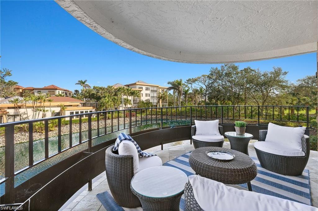 6710 Pelican Bay BLVD # 422