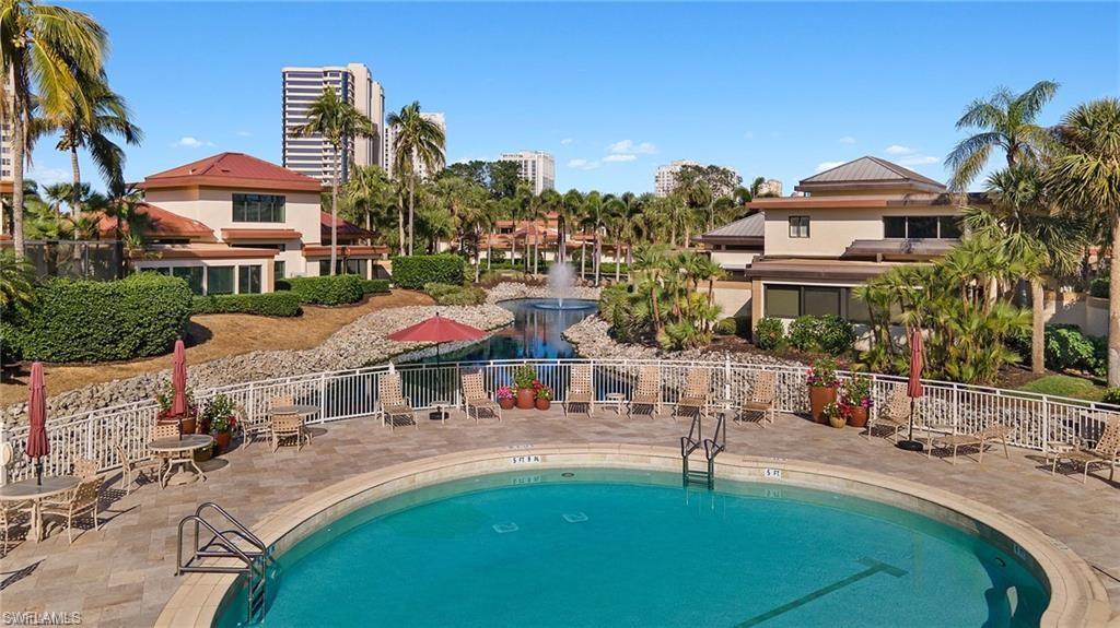 6710 Pelican Bay BLVD # 422