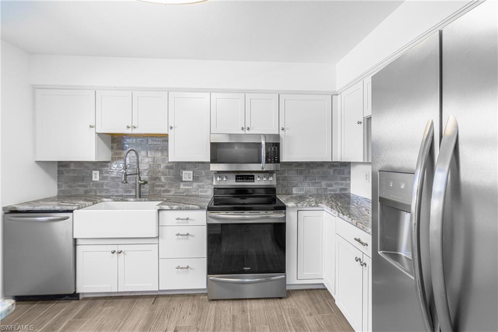 1348 Myerlee Gardens AVE