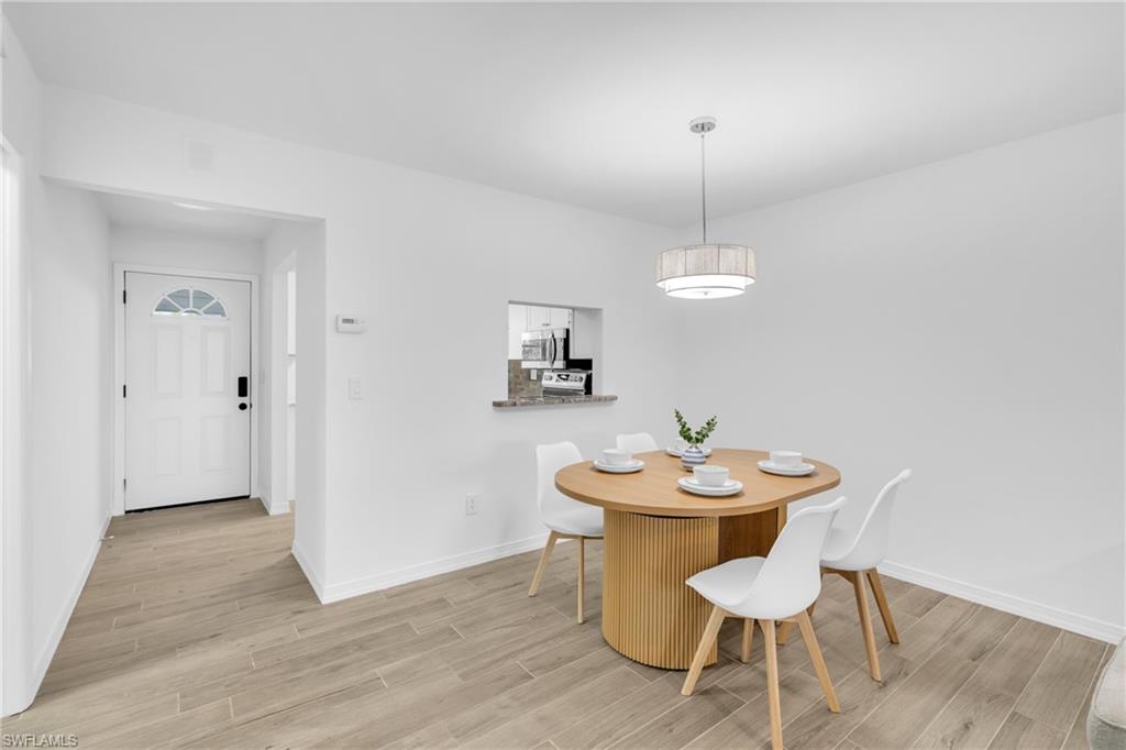 1348 Myerlee Gardens AVE