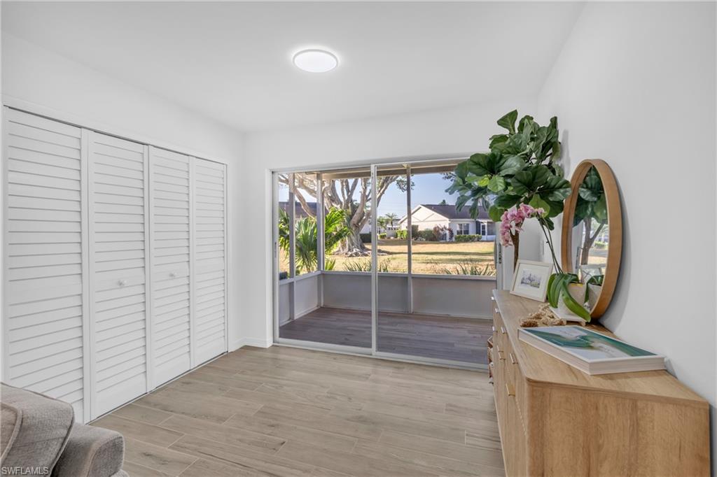 1348 Myerlee Gardens AVE