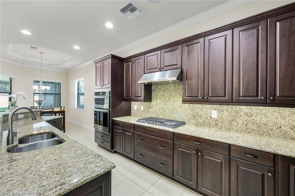 10101 FLORENCE CIR
