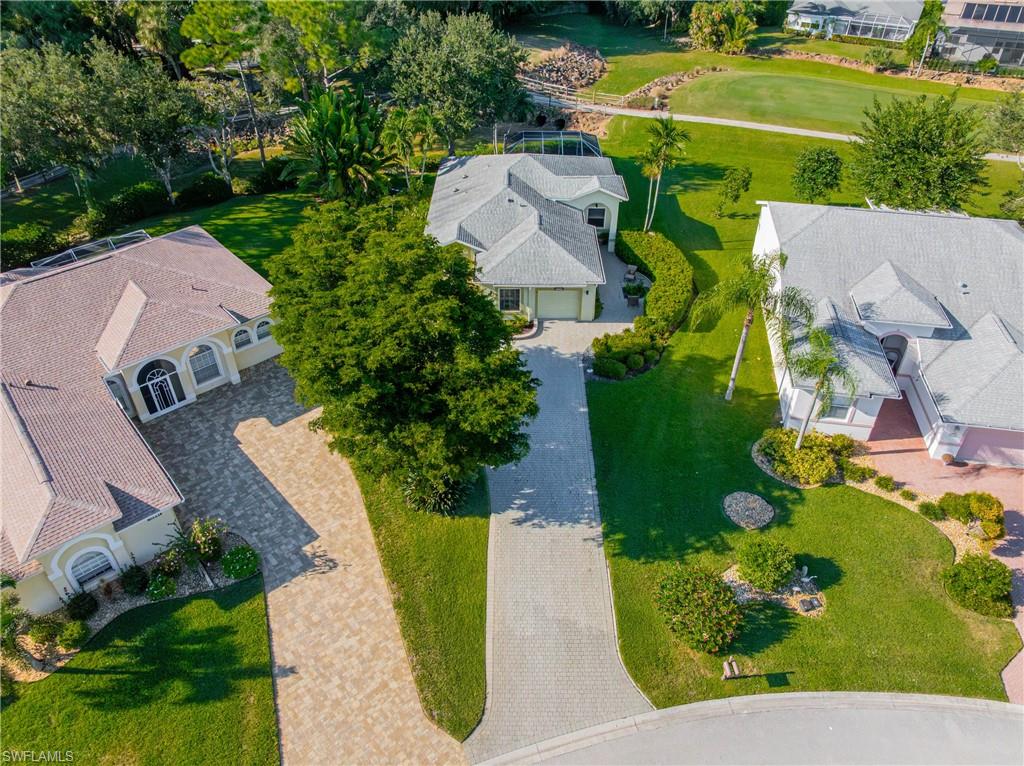 9225 Coachhouse LN
