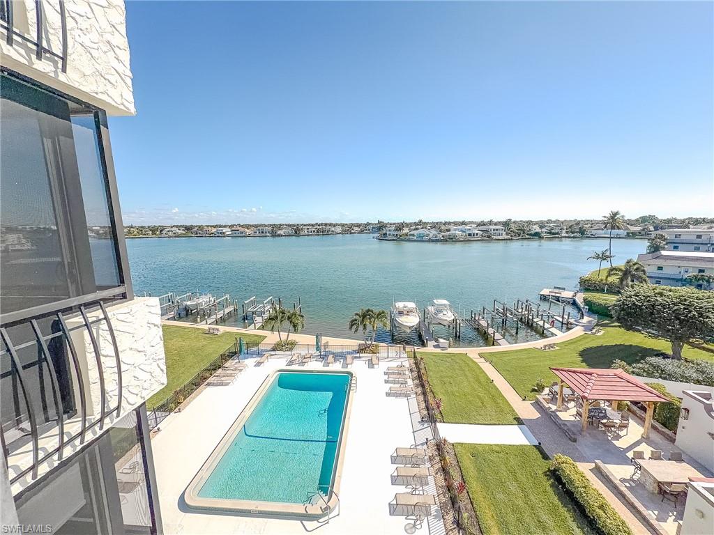 3430 Gulf Shore BLVD N # 5C