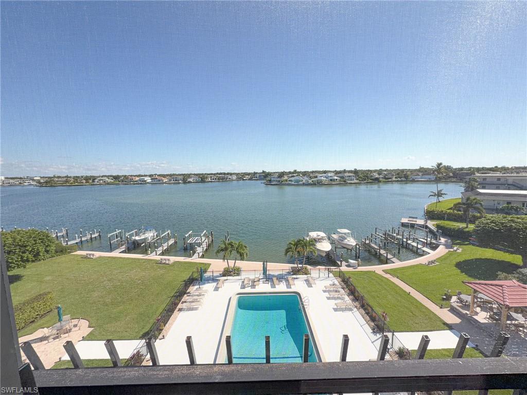 3430 Gulf Shore BLVD N # 5C