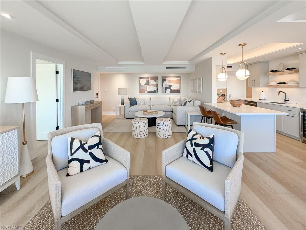 3430 Gulf Shore BLVD N # 5C
