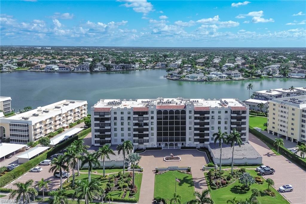 3430 Gulf Shore BLVD N # 5C