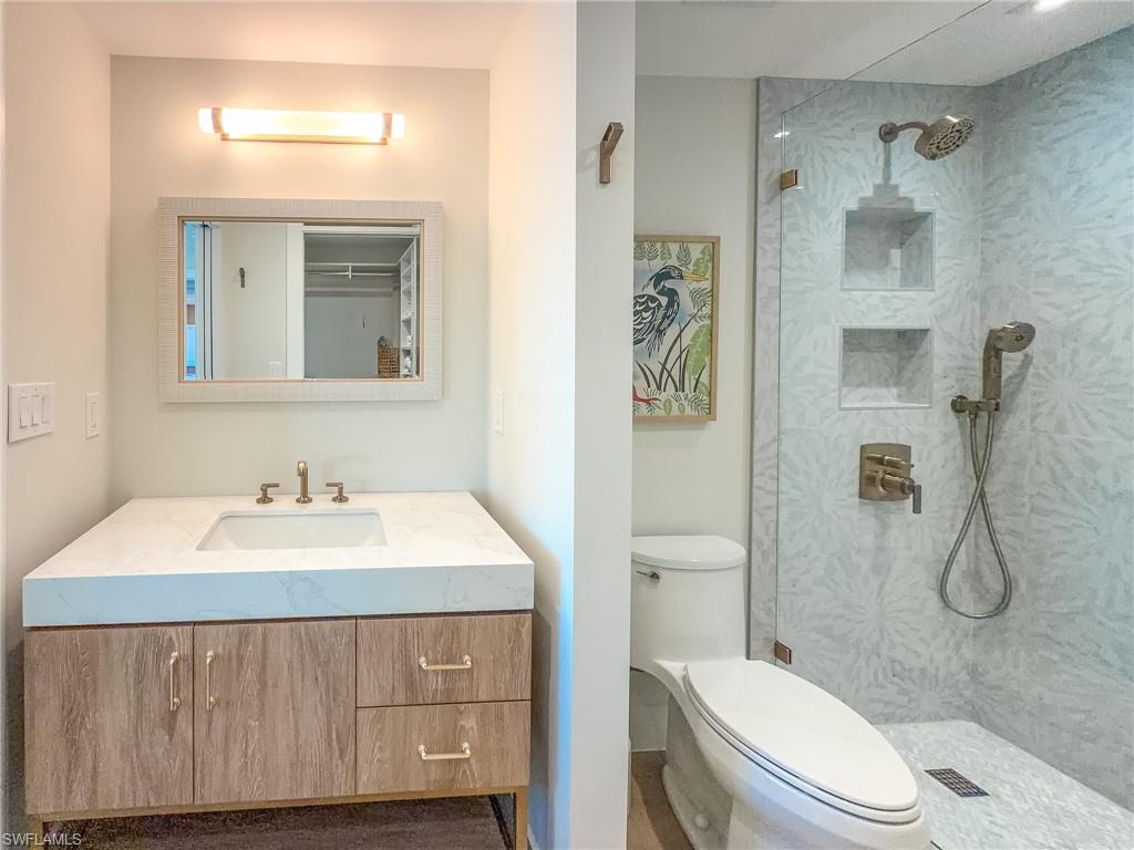 3430 Gulf Shore BLVD N # 5C