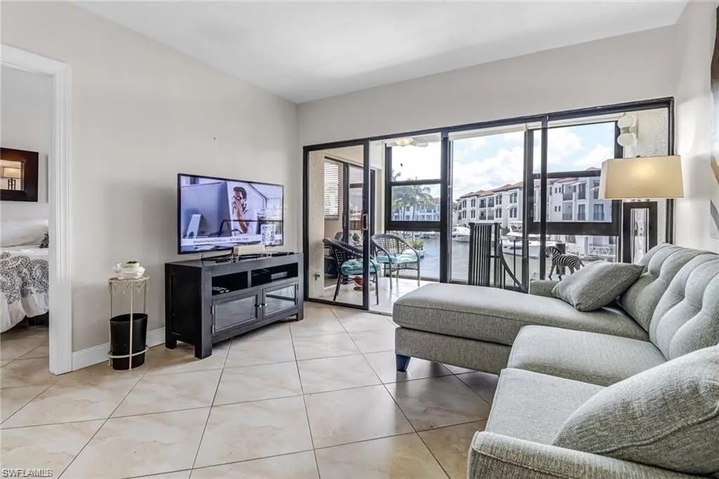 805 River Point DR # 106C