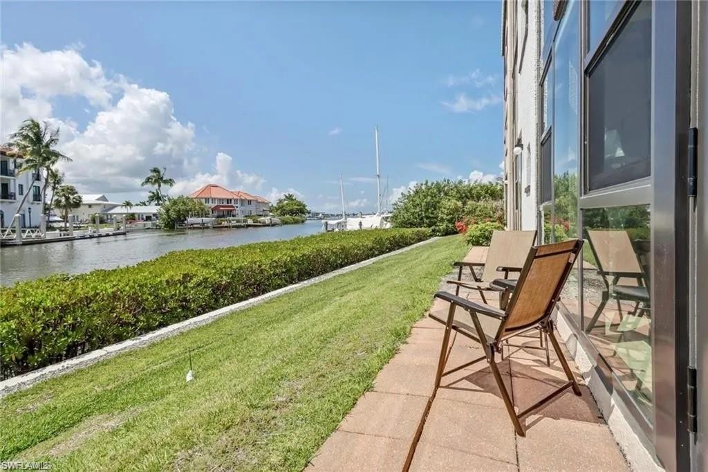 805 River Point DR # 106C