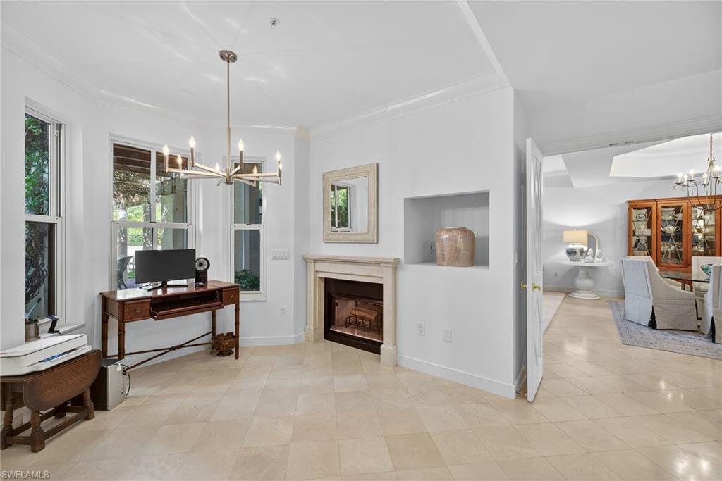 4021 Gulf Shore BLVD N # V19