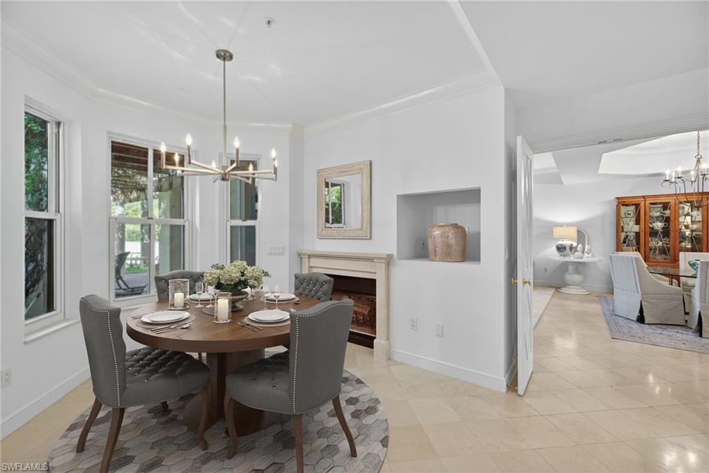 4021 Gulf Shore BLVD N # V19