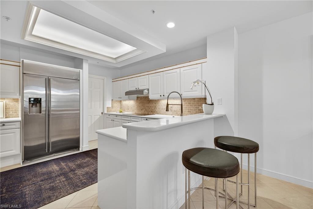 4021 Gulf Shore BLVD N # V19