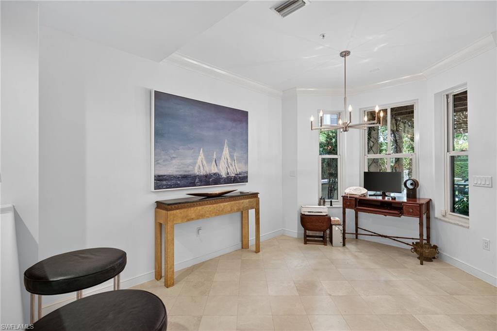 4021 Gulf Shore BLVD N # V19