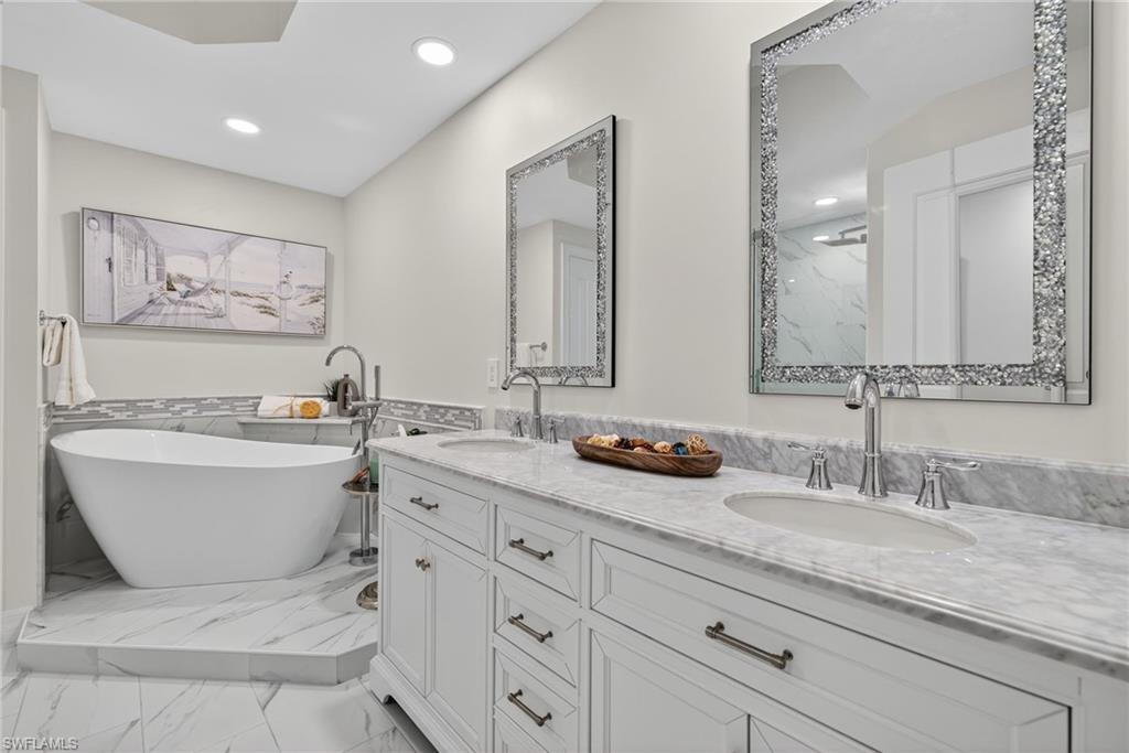 14380 Riva Del Lago DR # 802