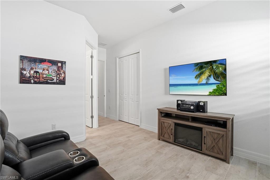 13686 Blue Bay CIR
