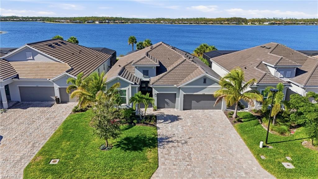 13686 Blue Bay CIR