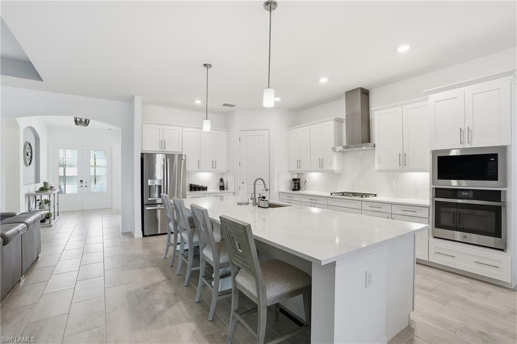 13686 Blue Bay CIR
