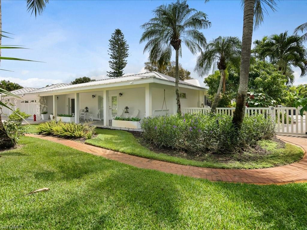 436 Golfview DR