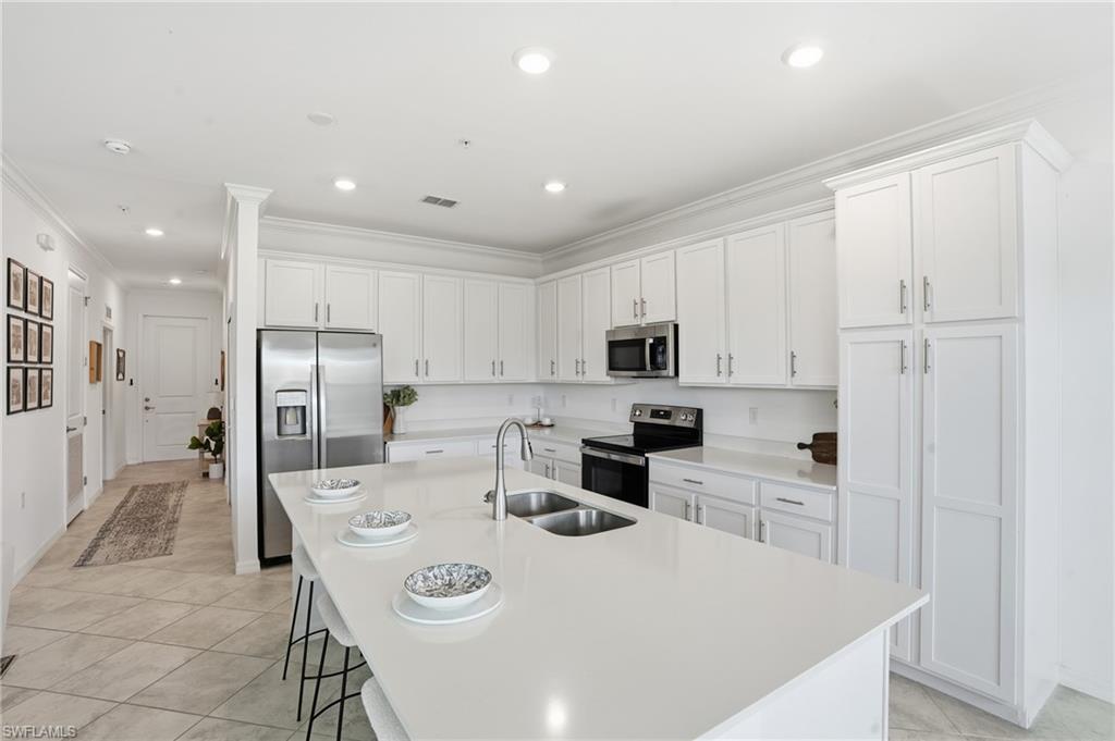6046 National BLVD # 446