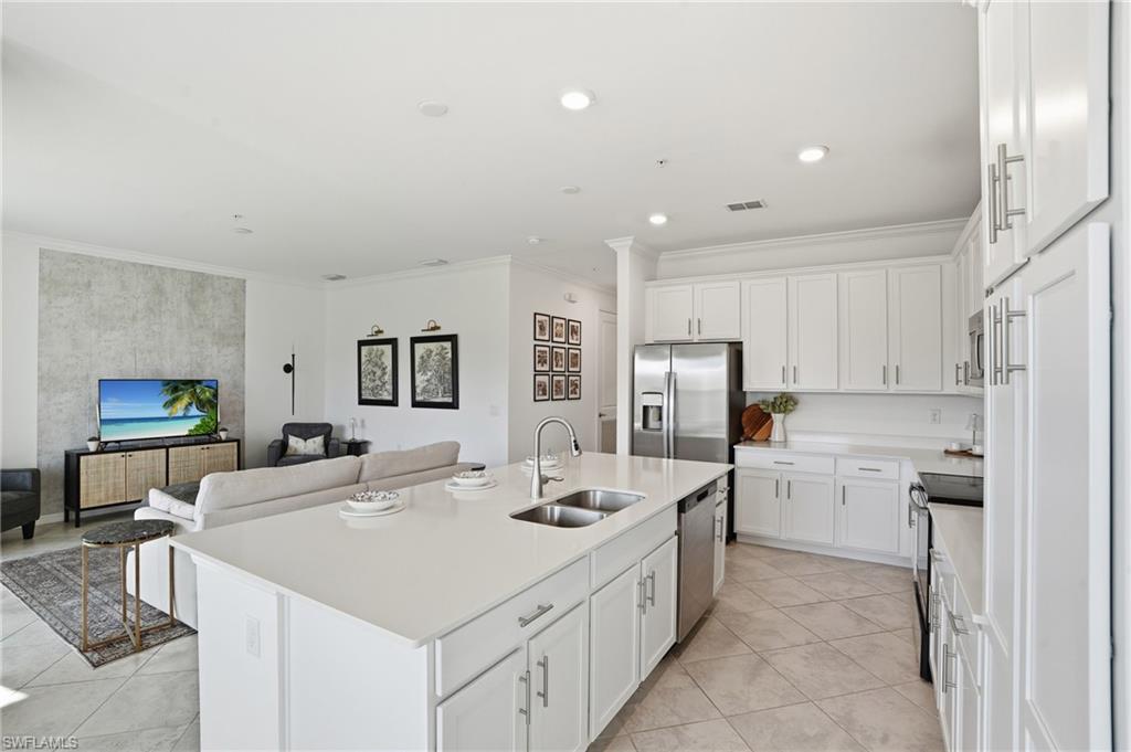 6046 National BLVD # 446