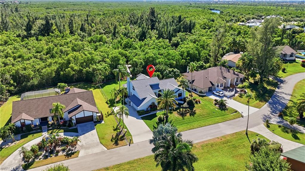 7245 Hendry Creek DR