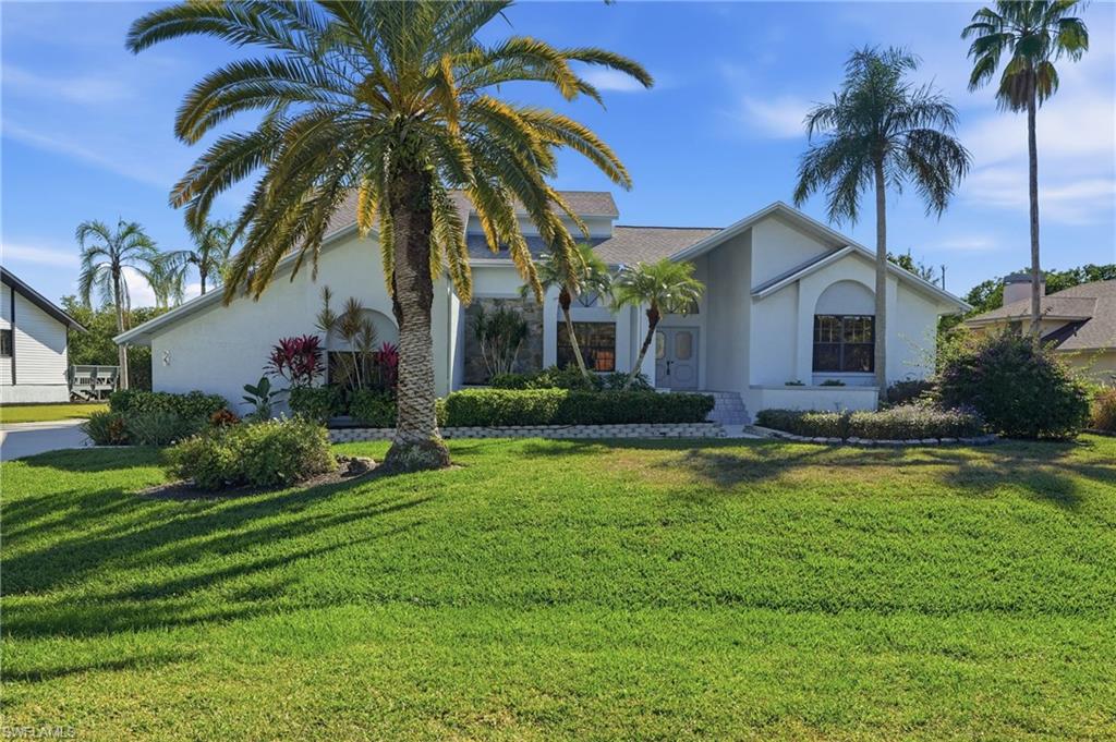 7245 Hendry Creek DR