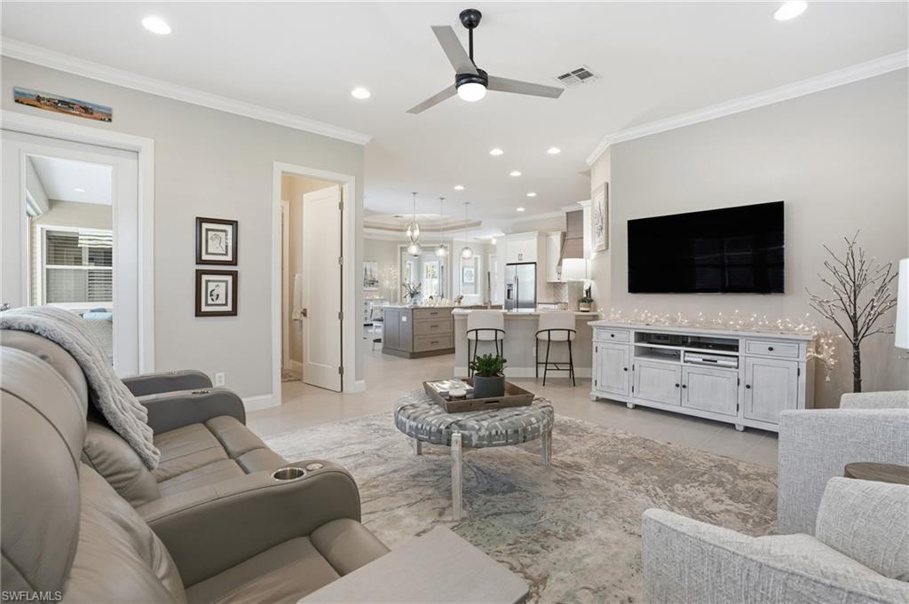 6050 Tidewater Island CIR