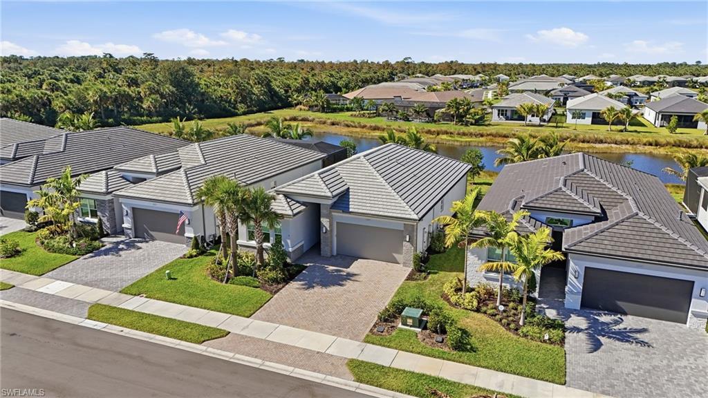 12391 Purple Ficus WAY