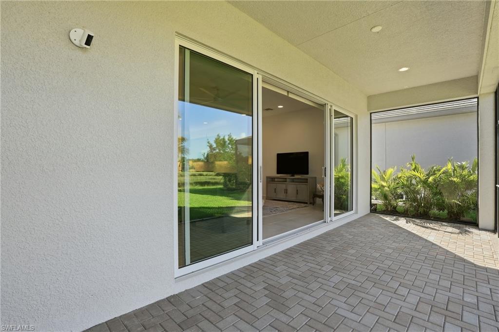 12391 Purple Ficus WAY