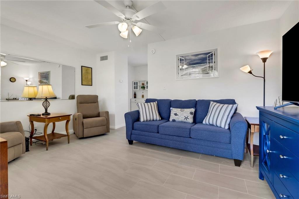 207 8th AVE S # 207A